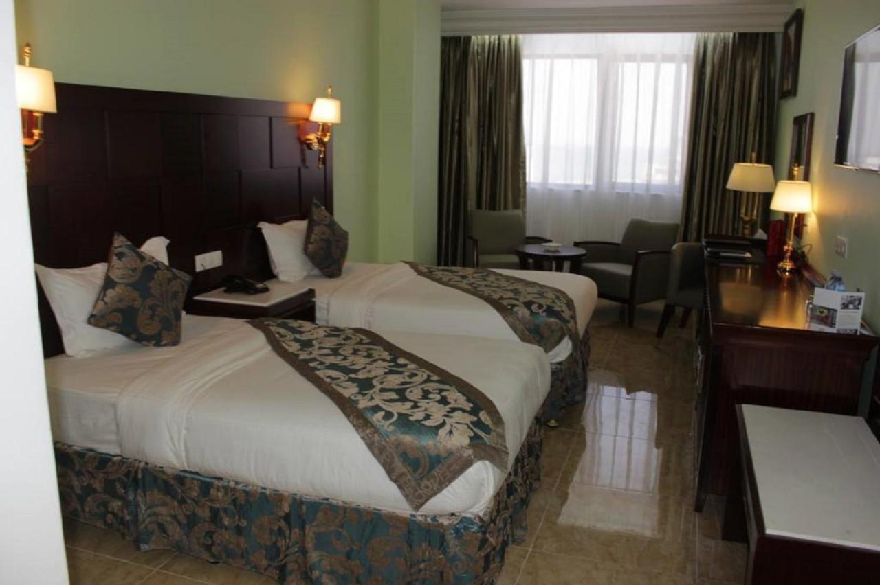 Hotel Soltane Algiers Екстер'єр фото